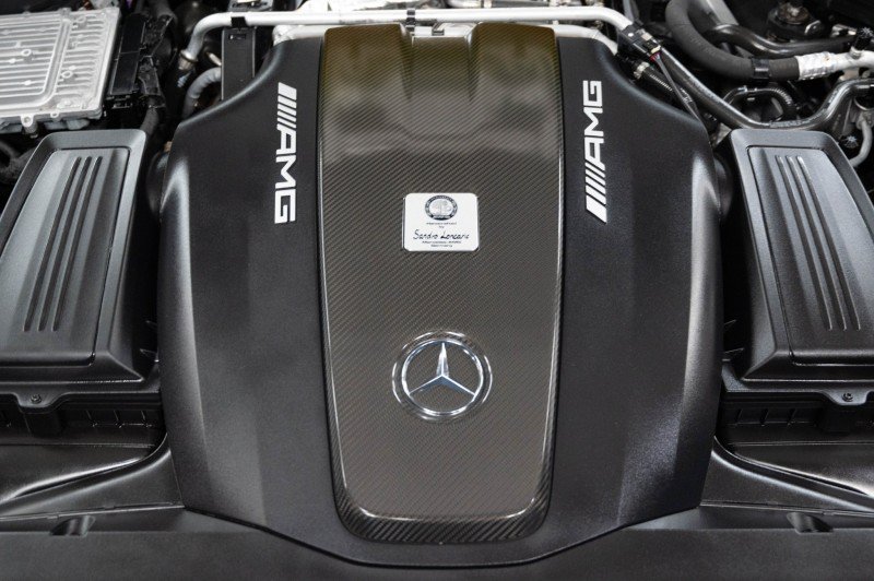 Used 2020 Mercedes-Benz AMG GT R image 39