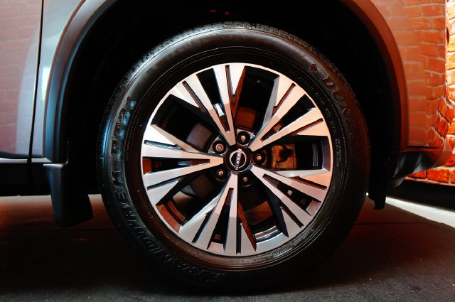 Certified 2023 Nissan Rogue SV AWD/4WD image 70