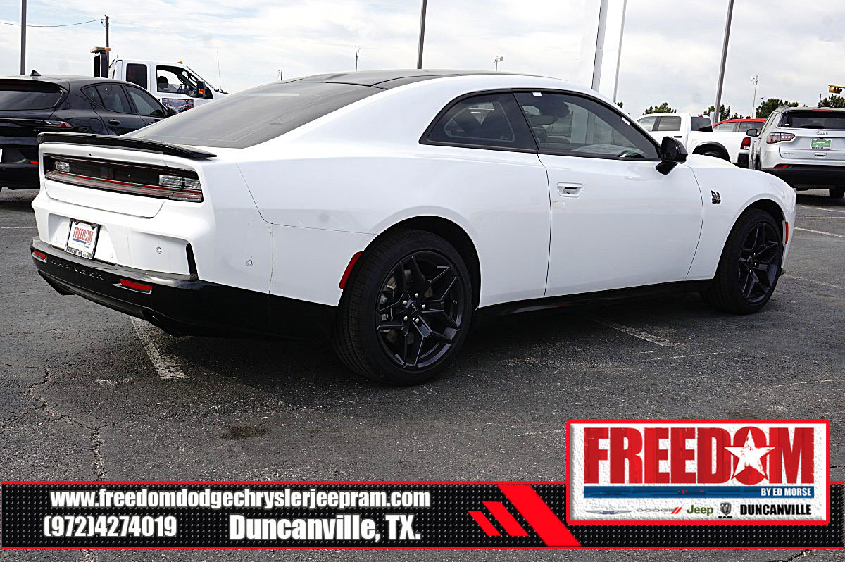 New 2026 Dodge Charger Scat Pack image 5