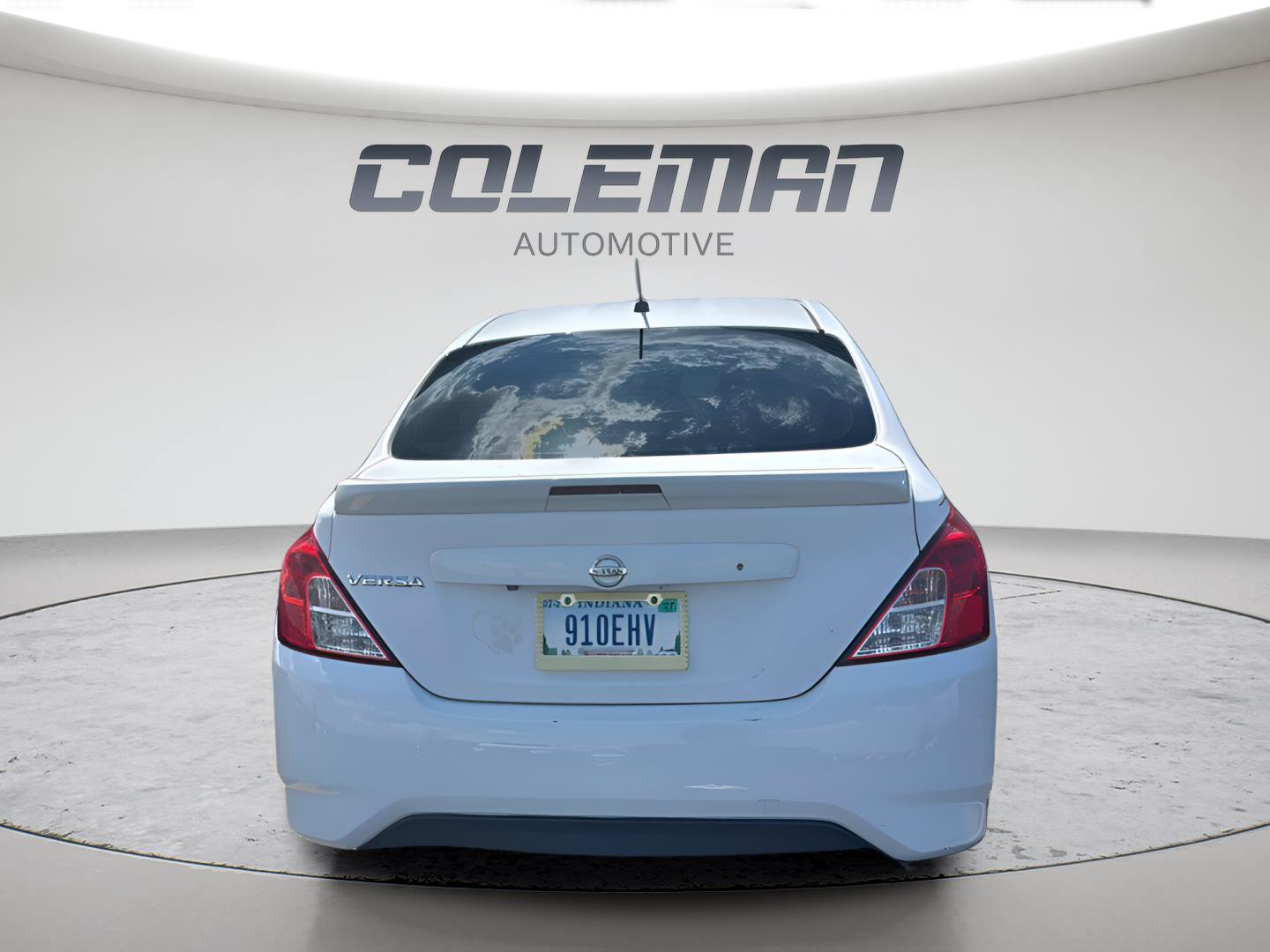 Used 2018 Nissan Versa S Plus FWD image 5