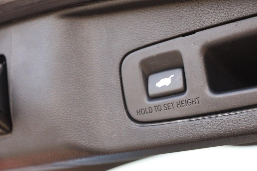 Used 2022 Honda CR-V EX-L image 8