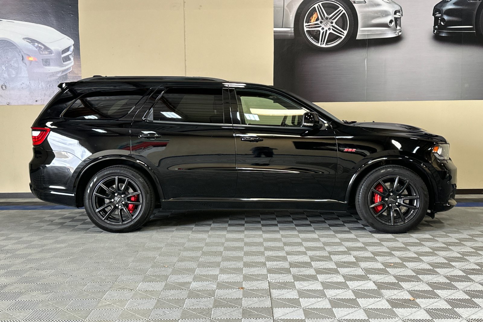Used 2018 Dodge Durango SRT w/ SRT Interior Appearance Group image 3