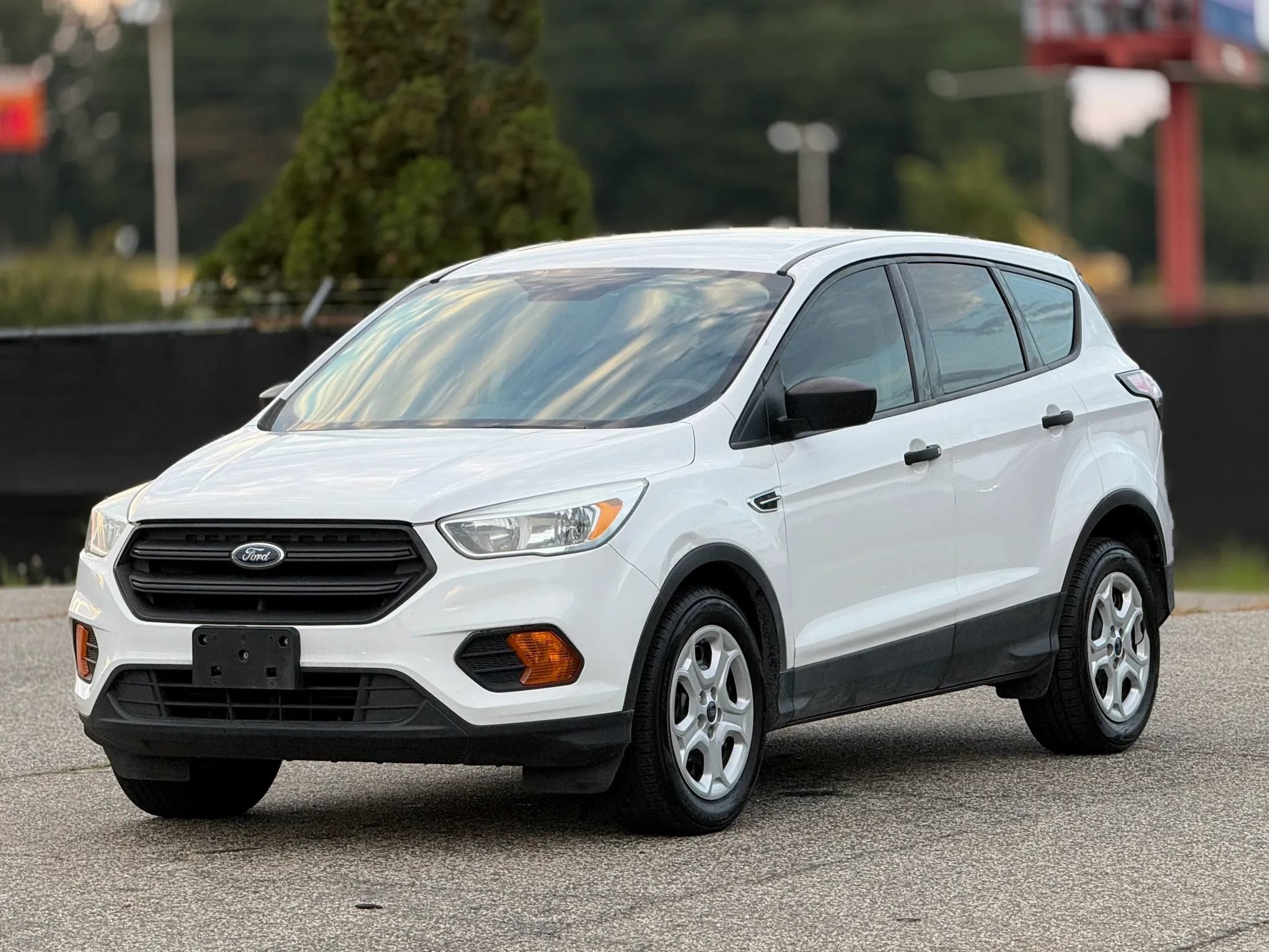 Used 2017 Ford Escape S FWD image 6