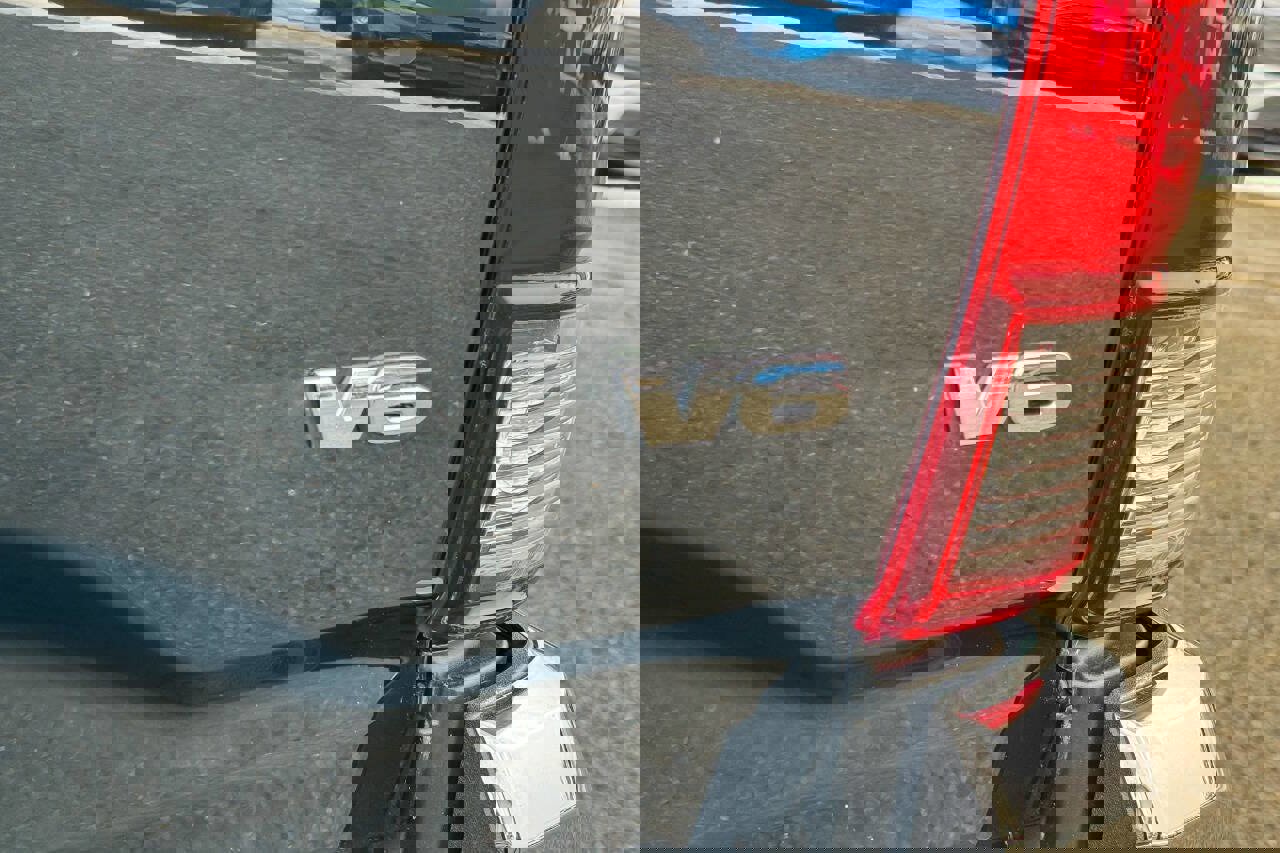 Used 2020 Toyota Tacoma SR5 image 18