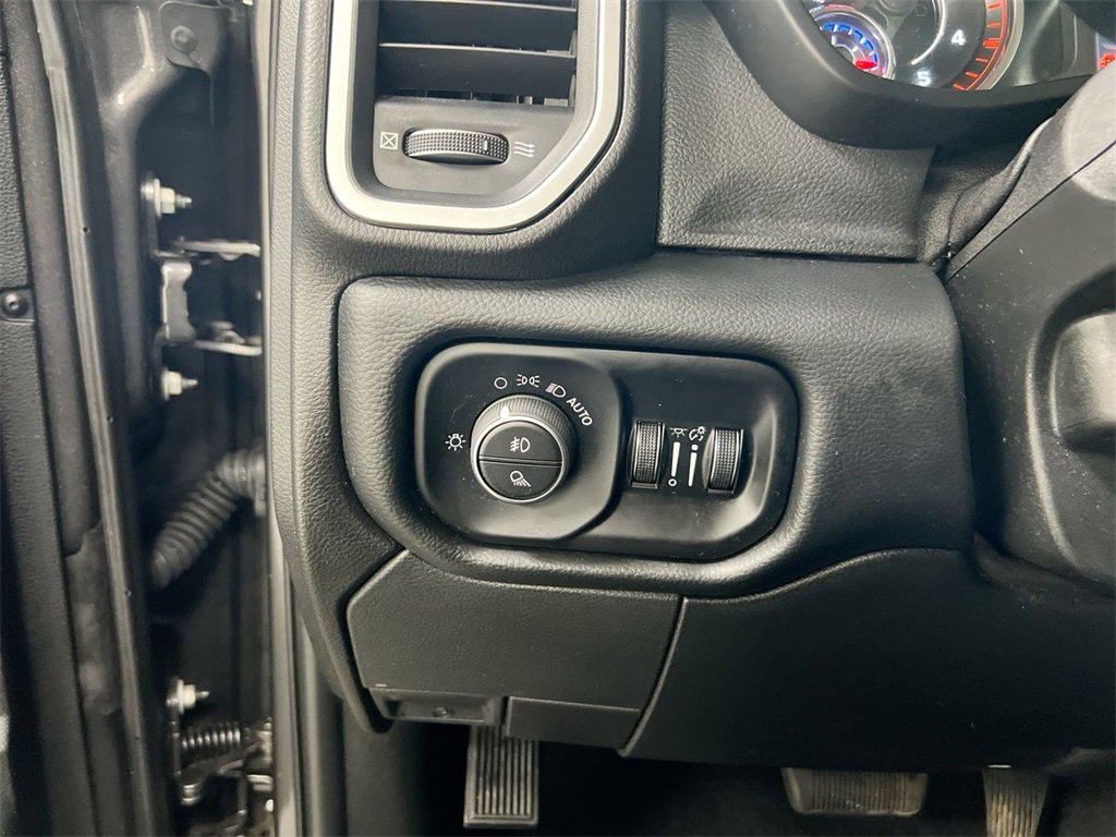 Used 2020 RAM 3500 Big Horn w/ Level 1 Equipment Group image 17