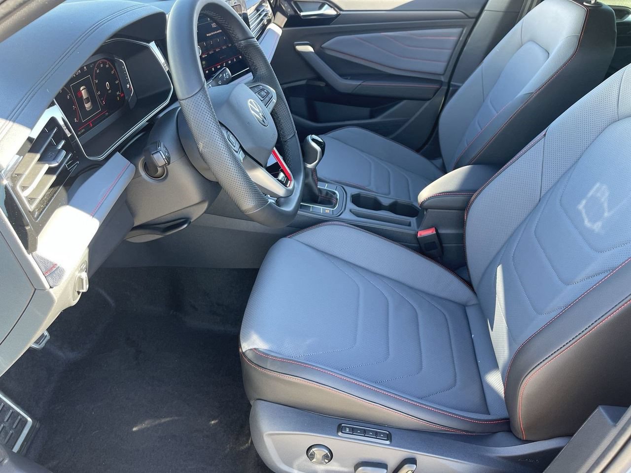 New 2026 Volkswagen Jetta GLI Autobahn FWD image 15