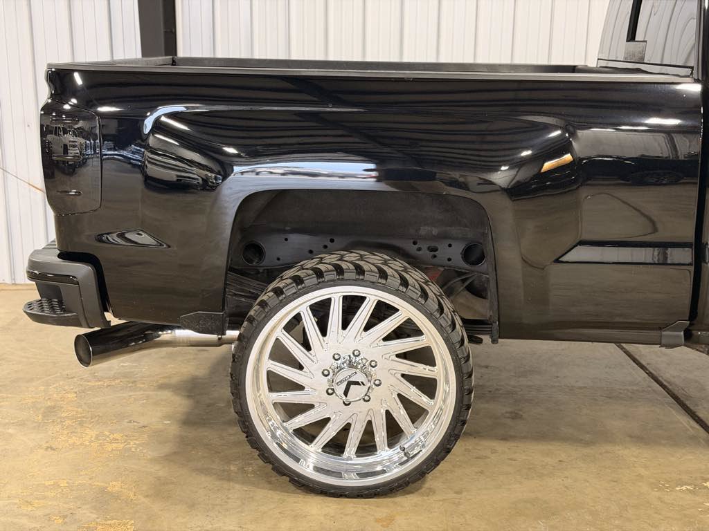 Used 2019 Chevrolet Silverado 2500 LTZ w/ Duramax Plus Package AWD/4WD image 34