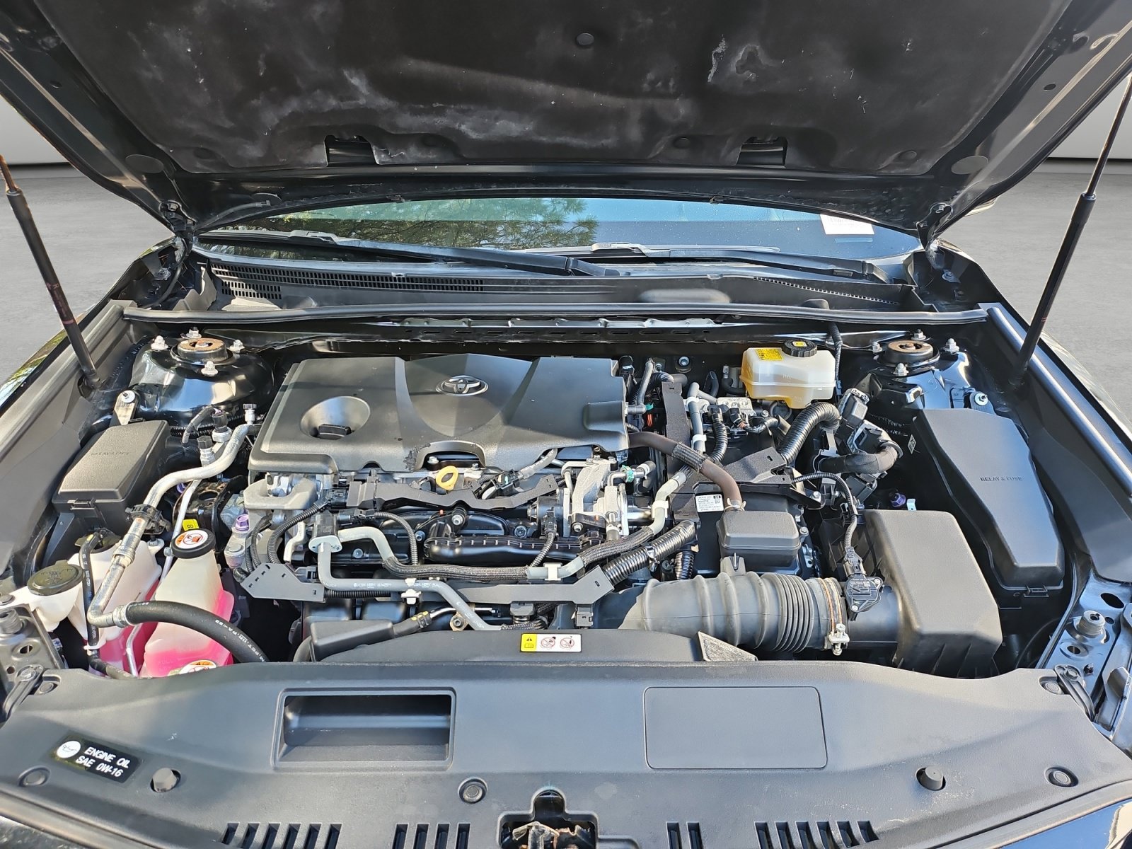 Used 2018 Toyota Camry XLE FWD image 36