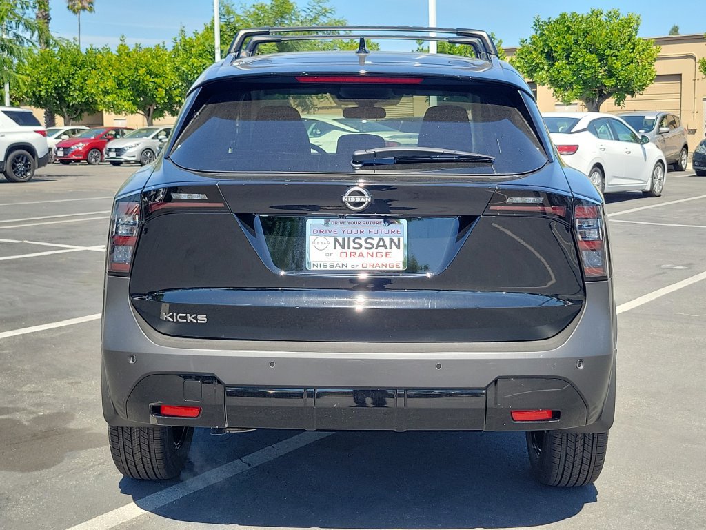 New 2026 Nissan Kicks SV w/ Cold Weather Package FWD image 6