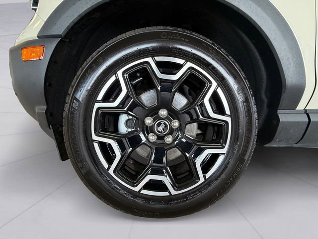 Certified 2025 Ford Bronco Sport Outer Banks w/ Outer Banks Tech Package+ image 9