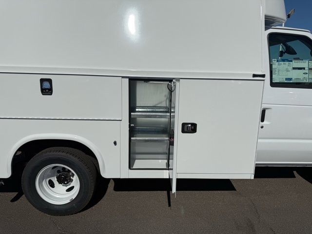 New 2026 Ford E-350 and Econoline 350 Super Duty w/ Power Equipment Group image 8