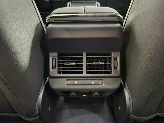 New 2026 Land Rover Range Rover Evoque S AWD/4WD image 29