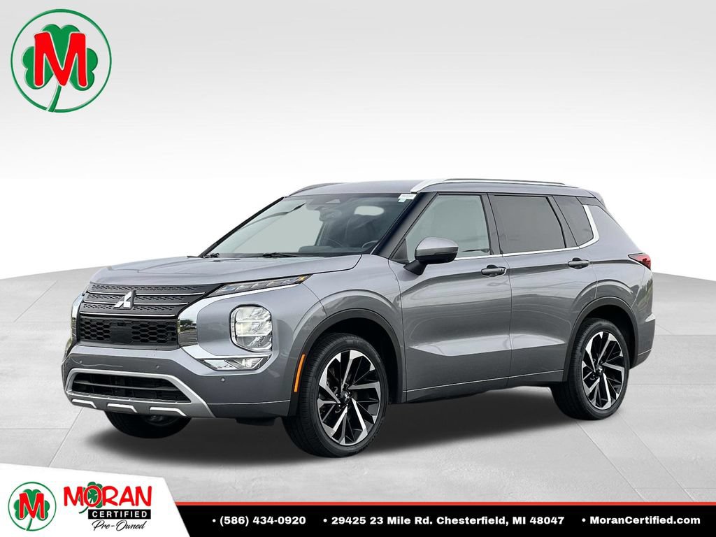 Used 2024 Mitsubishi Outlander SEL FWD image 1