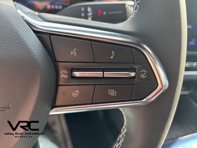 New 2026 Chevrolet Equinox EV LT image 31