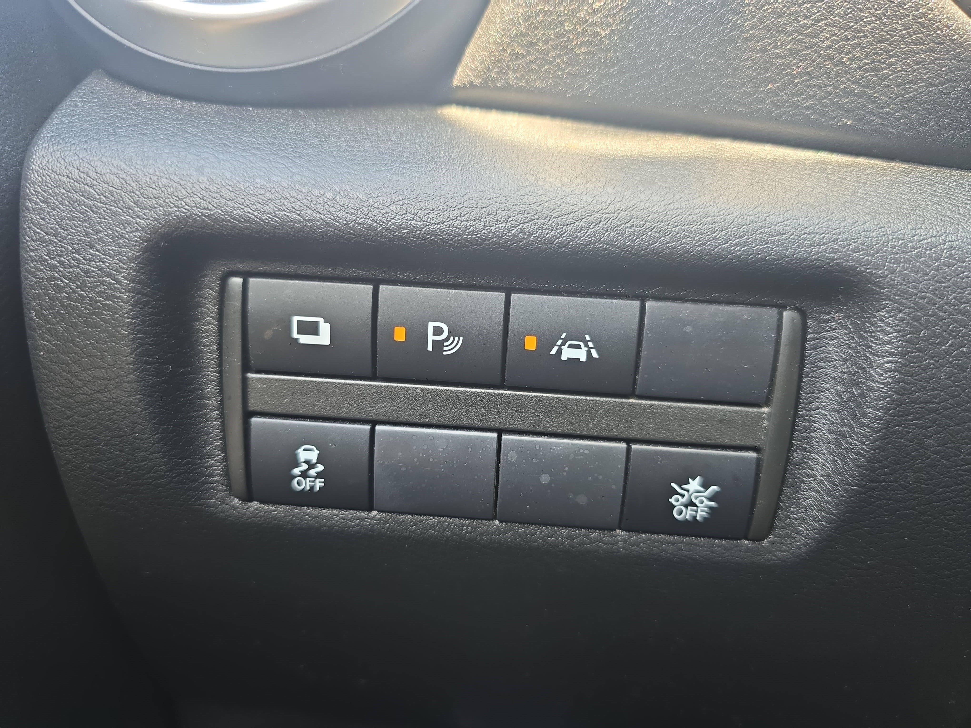 Used 2021 Nissan Versa S FWD image 24