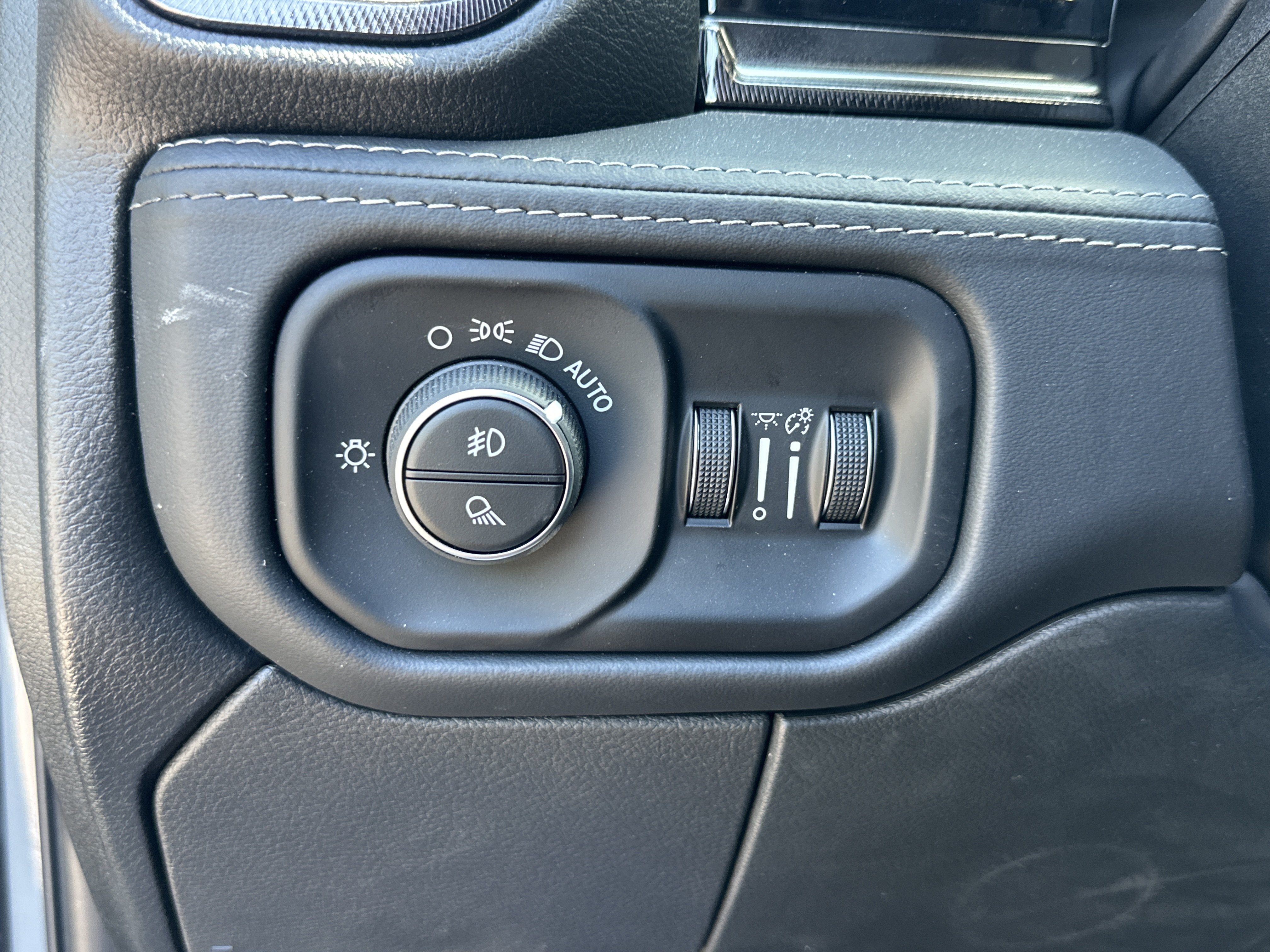 New 2026 RAM 2500 Rebel w/ Rebel Level 2 Equipment Group AWD/4WD image 14