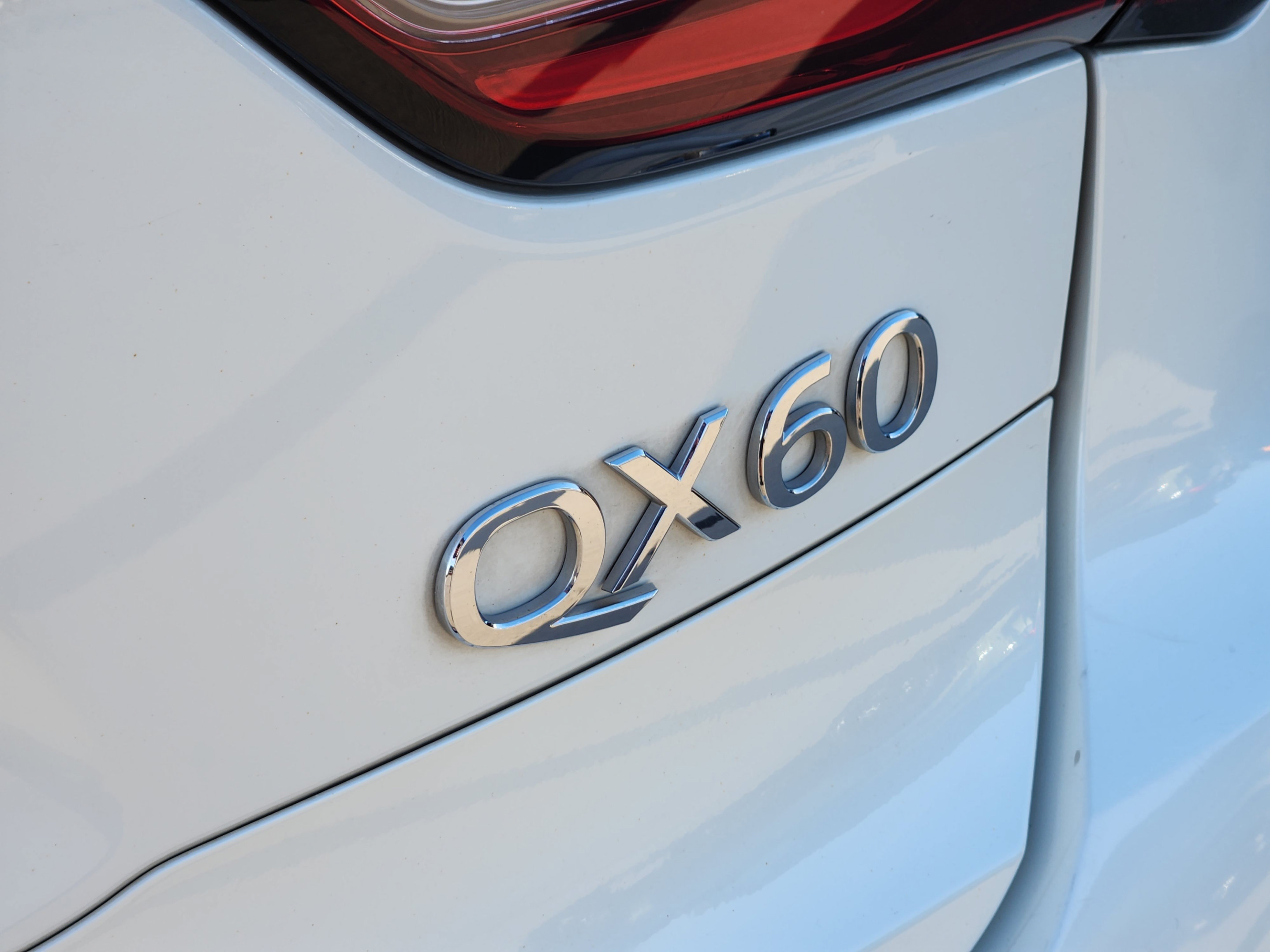 Used 2018 INFINITI QX60 Luxe w/ Premium Plus Package AWD/4WD image 36