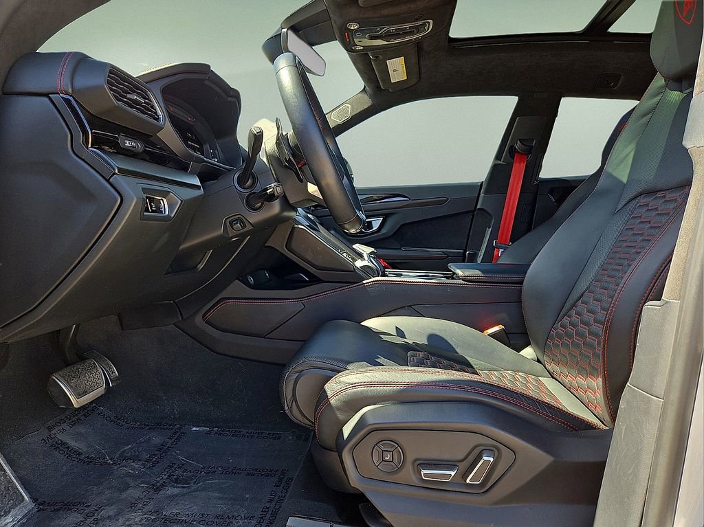 Used 2024 Lamborghini Urus S image 23