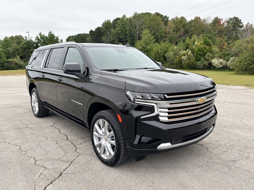 Used 2023 Chevrolet Suburban High Country w/ Premium Package 2 image 2