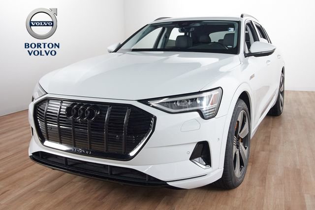 Used 2023 Audi e-tron Premium Plus w/ Premium Plus Package