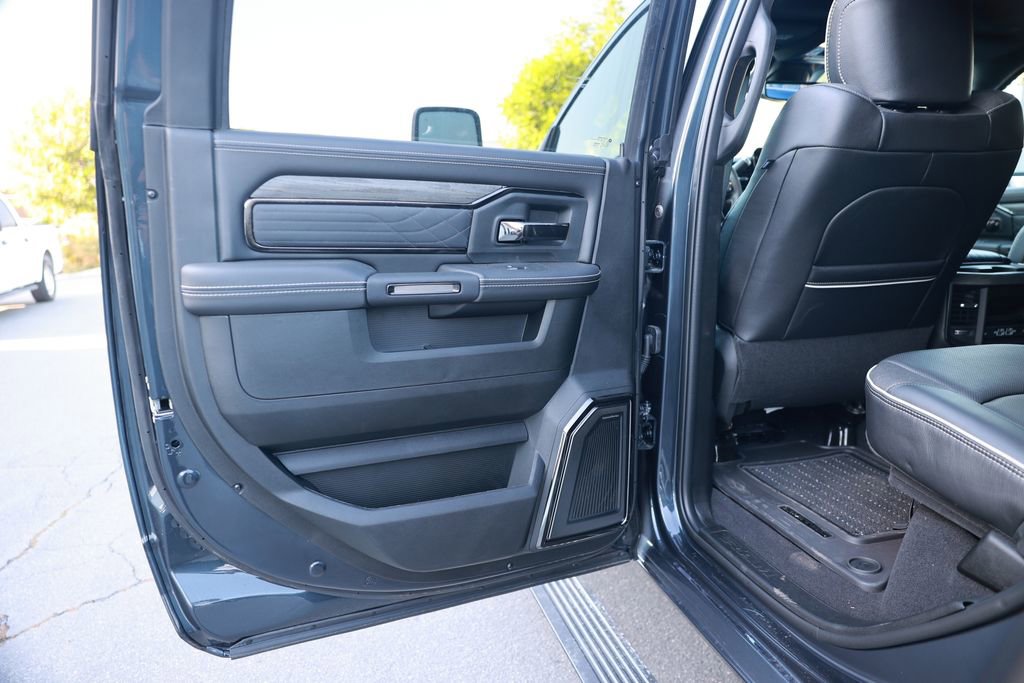 New 2026 RAM 3500 Limited image 36