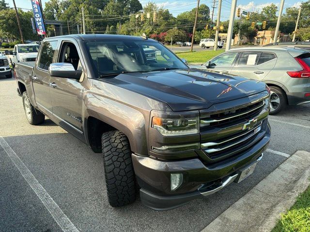 Used 2016 Chevrolet Silverado 1500 LTZ Z71 AWD/4WD image 7
