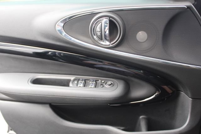 Used 2022 MINI Cooper Clubman S image 19