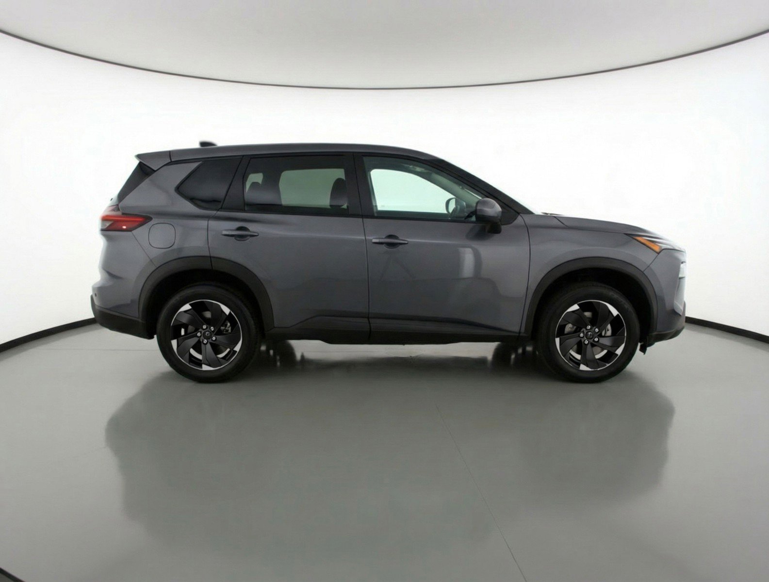 Used 2025 Nissan Rogue SV FWD image 11