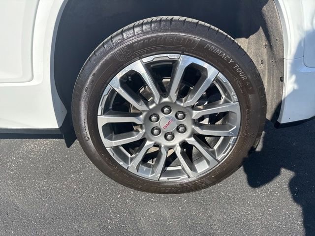 Used 2023 GMC Acadia Denali image 18