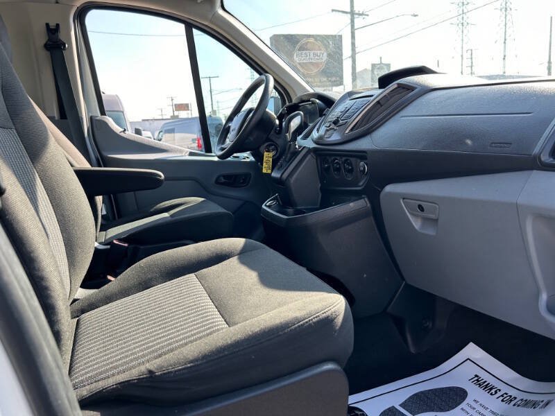 Used 2019 Ford Transit 350 XLT RWD image 6