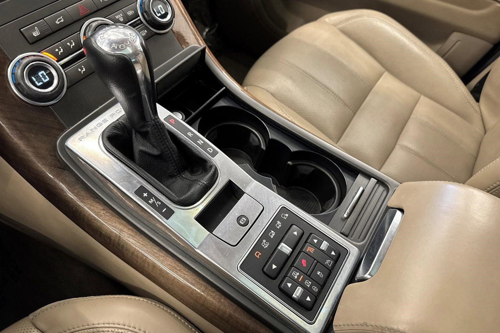 Used 2013 Land Rover Range Rover Sport HSE LUX AWD/4WD image 19