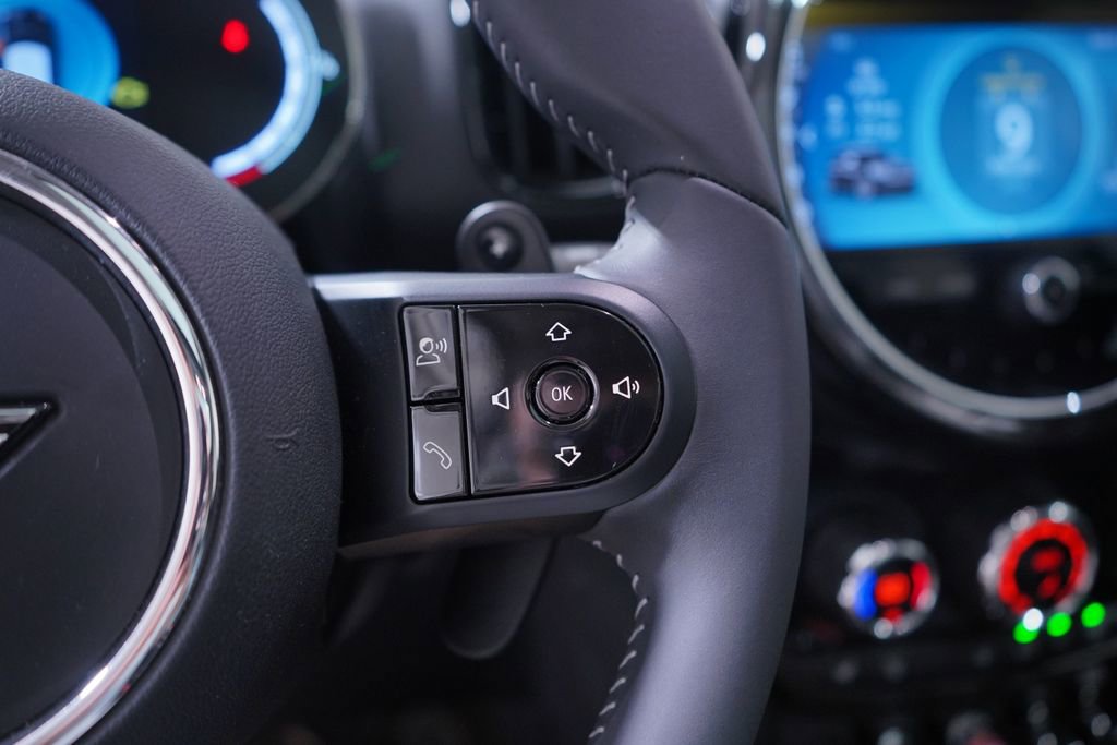 Used 2024 MINI Cooper Countryman S w/ Premium Package image 21