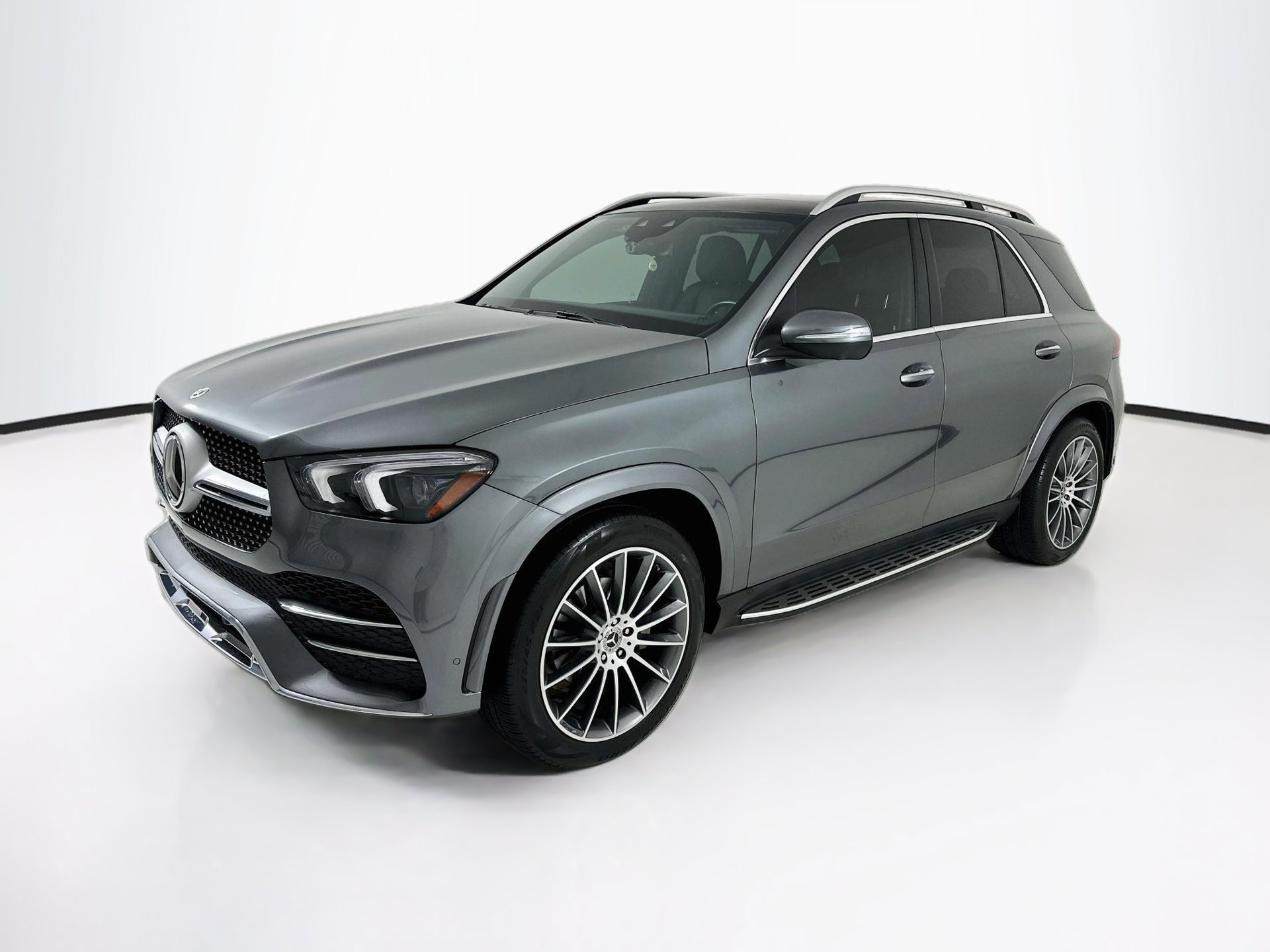 Used 2023 Mercedes-Benz GLE 350 4MATIC image 3