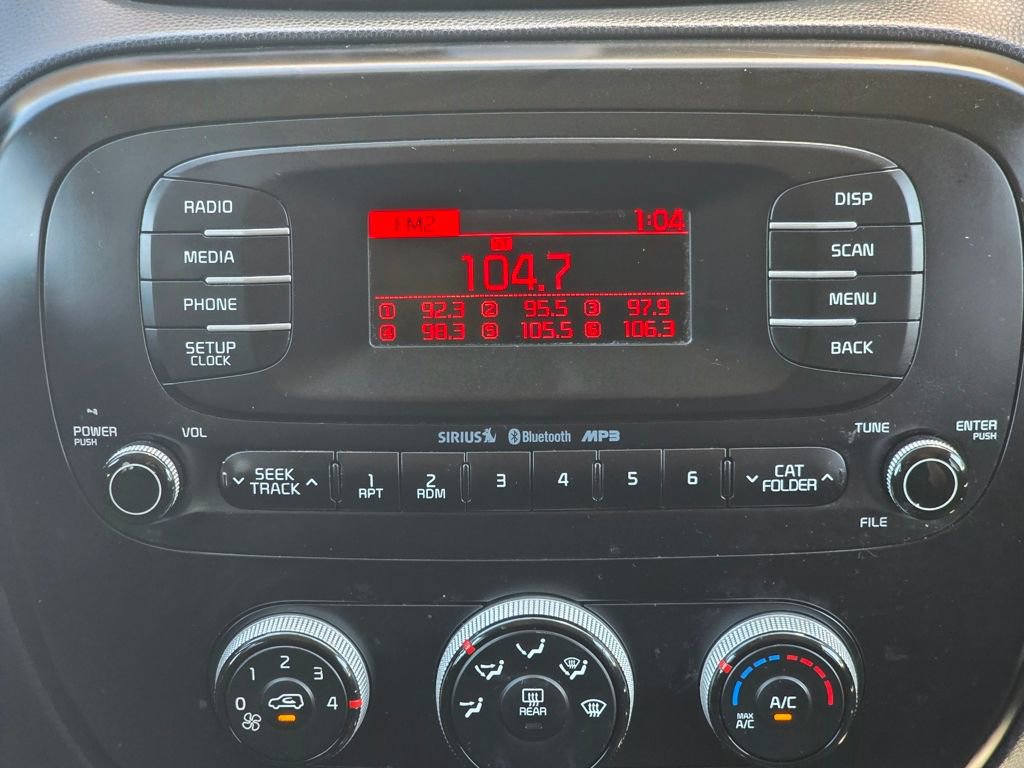 Used 2016 Kia Soul image 12