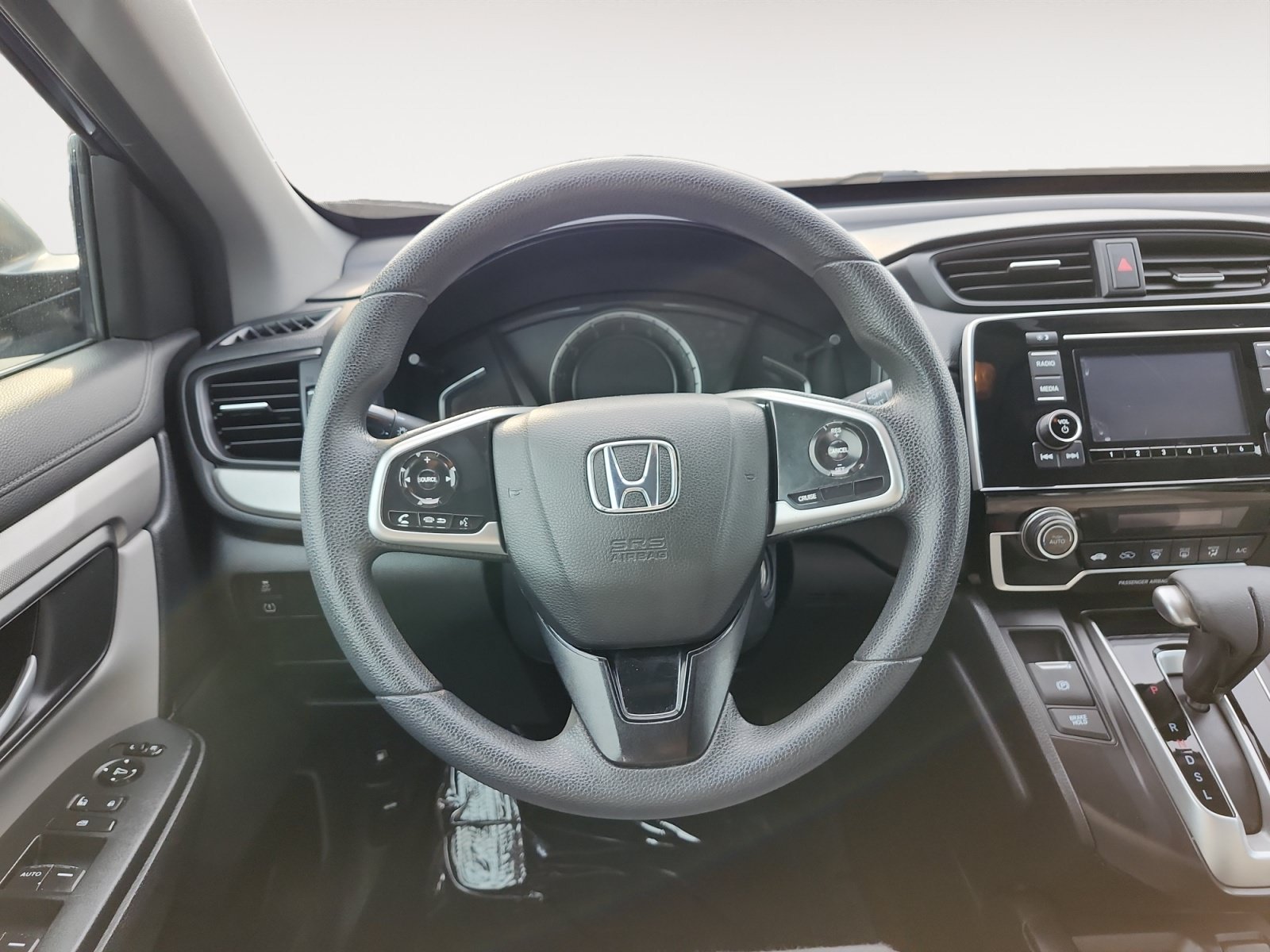 Used 2019 Honda CR-V LX image 12