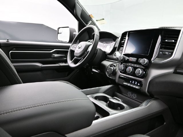 New 2026 RAM 1500 Big Horn AWD/4WD image 9