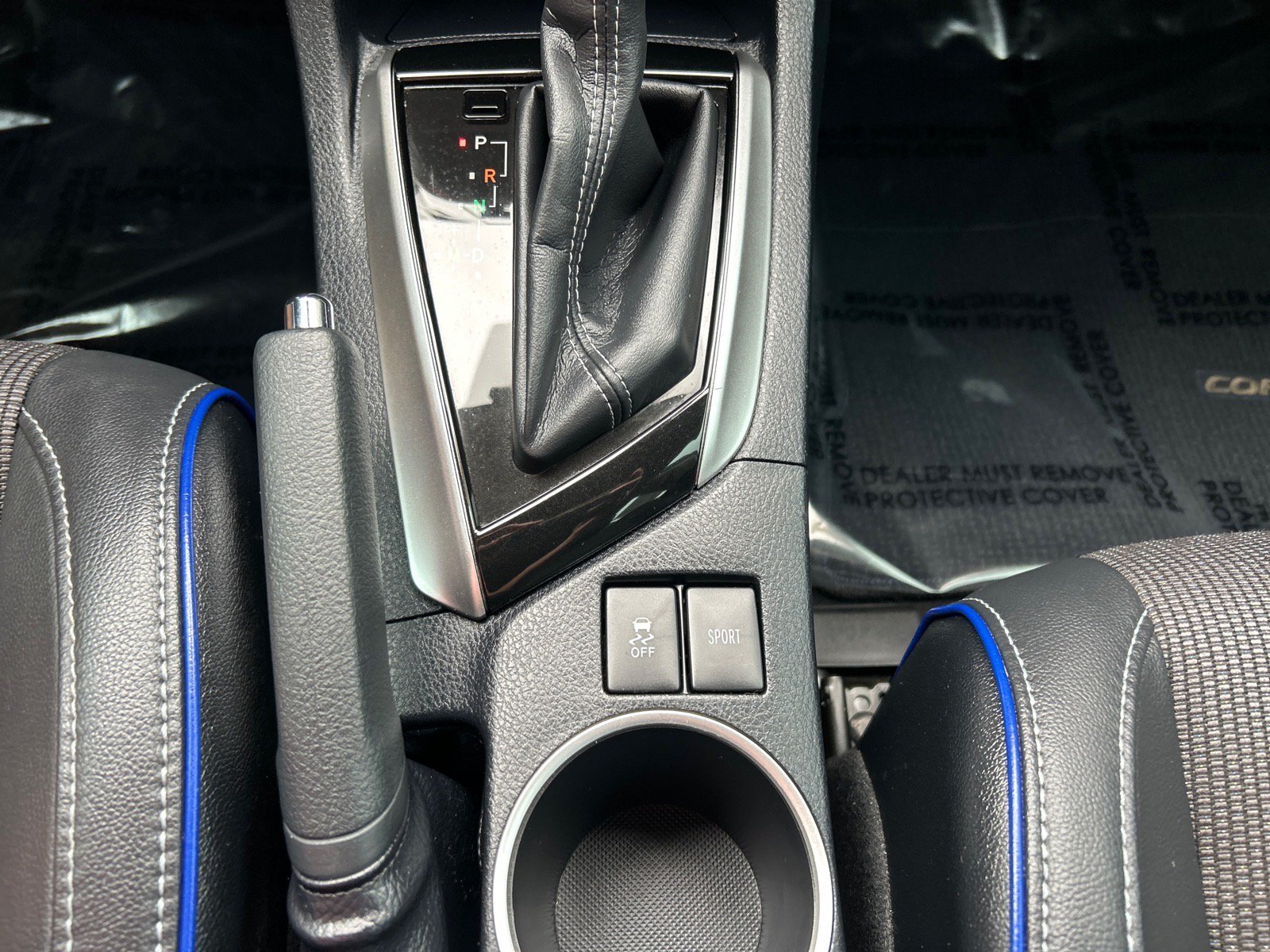 Used 2017 Toyota Corolla SE w/ Carpet Mat Package (TMS) FWD image 27