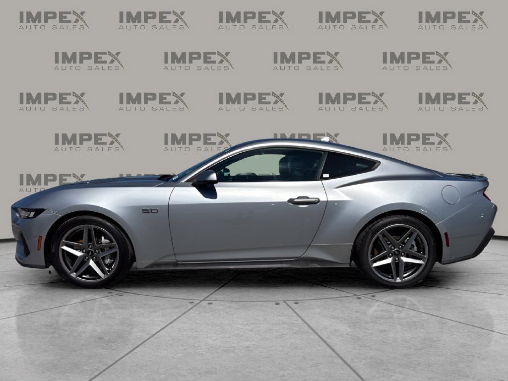 Used 2024 Ford Mustang GT Premium RWD image 2
