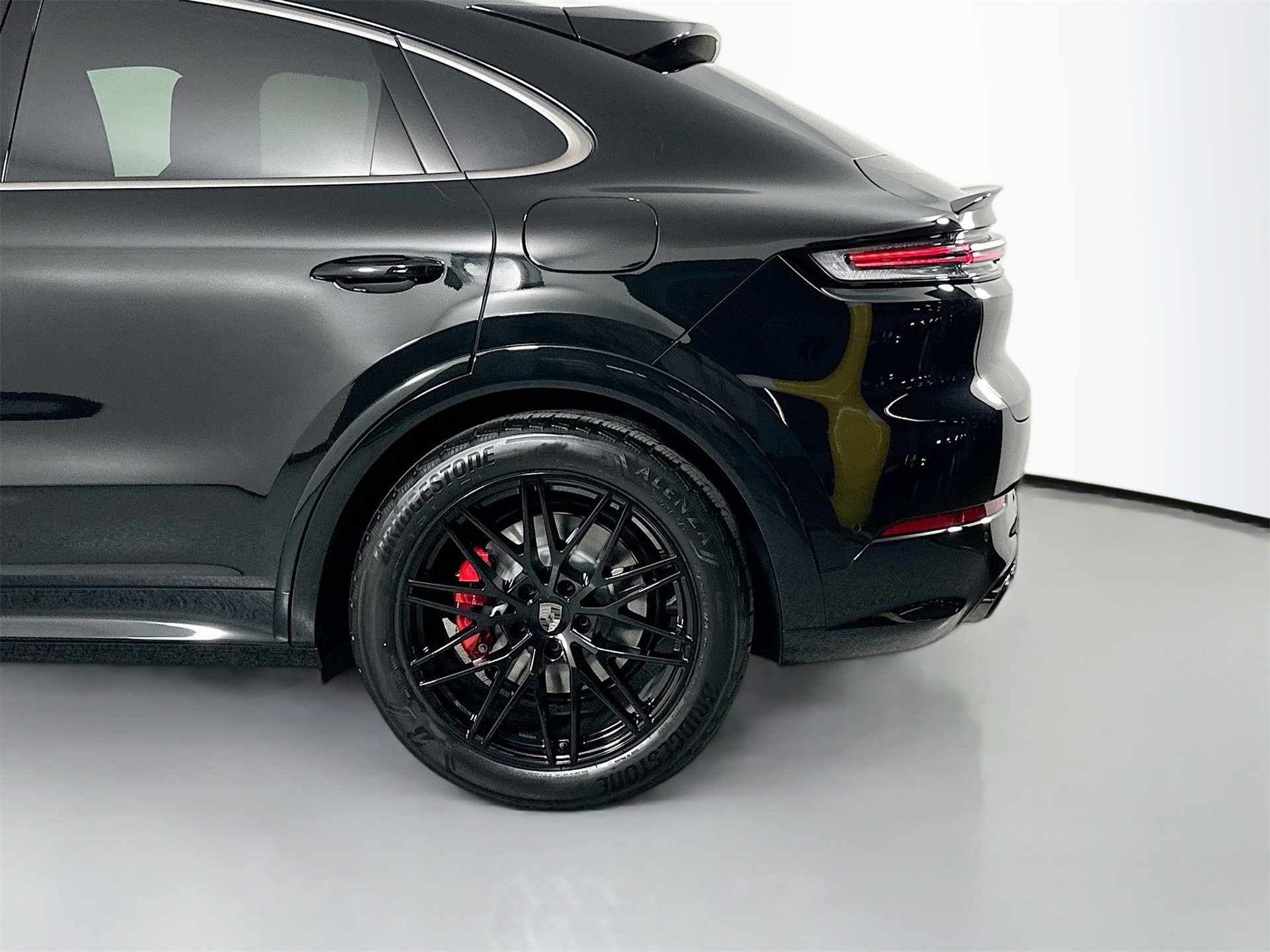 New 2026 Porsche Cayenne Turbo image 12