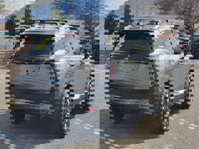 Certified 2025 Nissan Kicks SR image 3