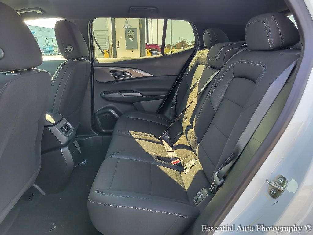 New 2026 Chevrolet Equinox EV LT FWD image 9