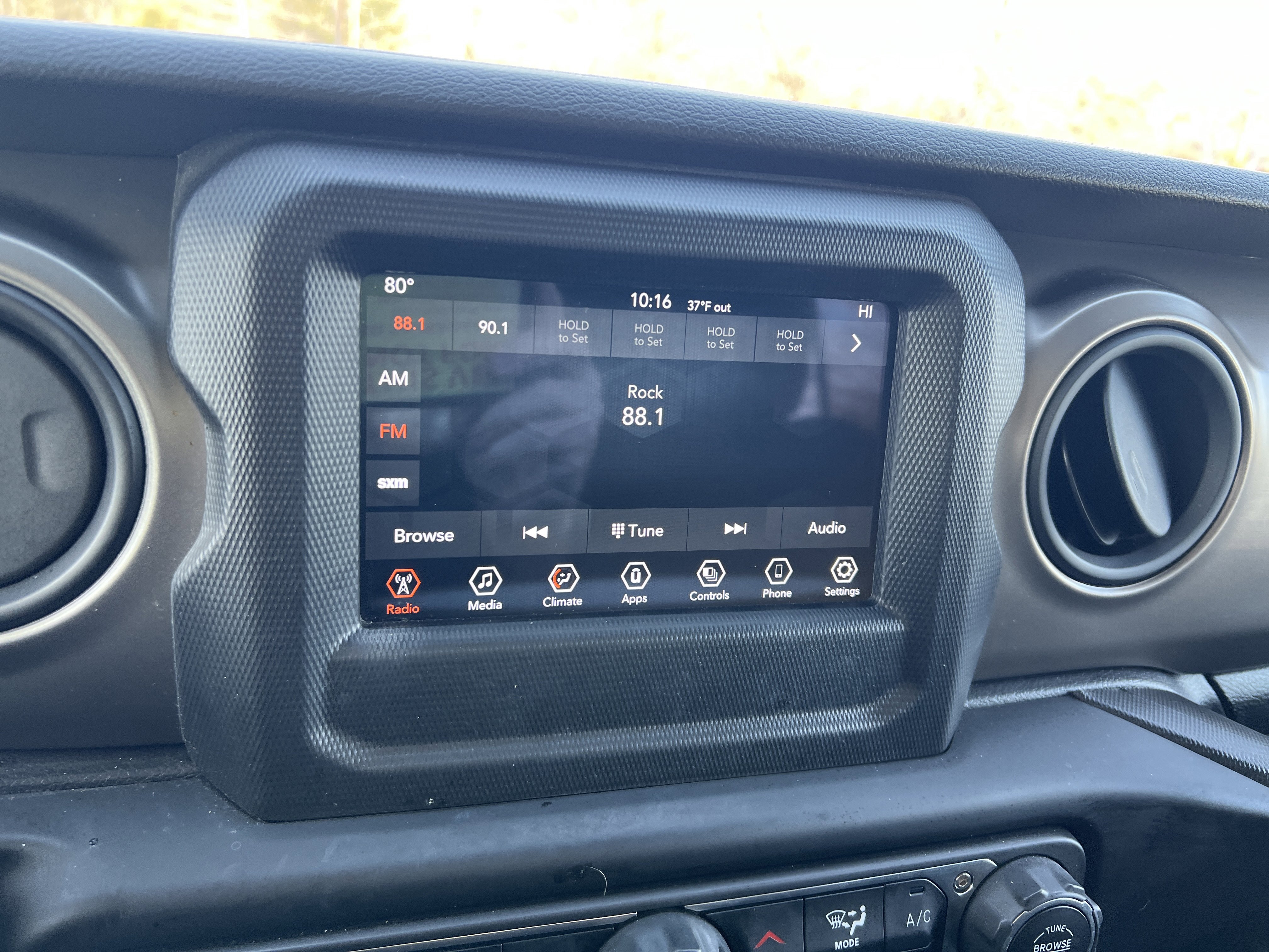 Used 2021 Jeep Wrangler Unlimited Willys image 22