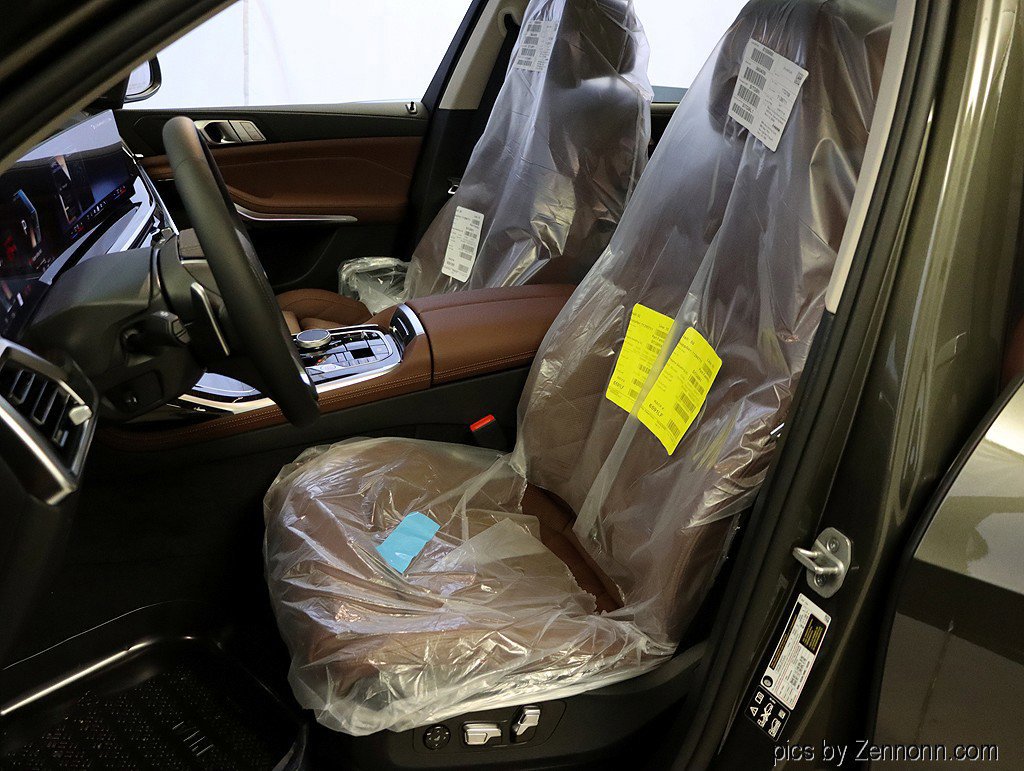 Used 2026 BMW X7 xDrive40i image 12