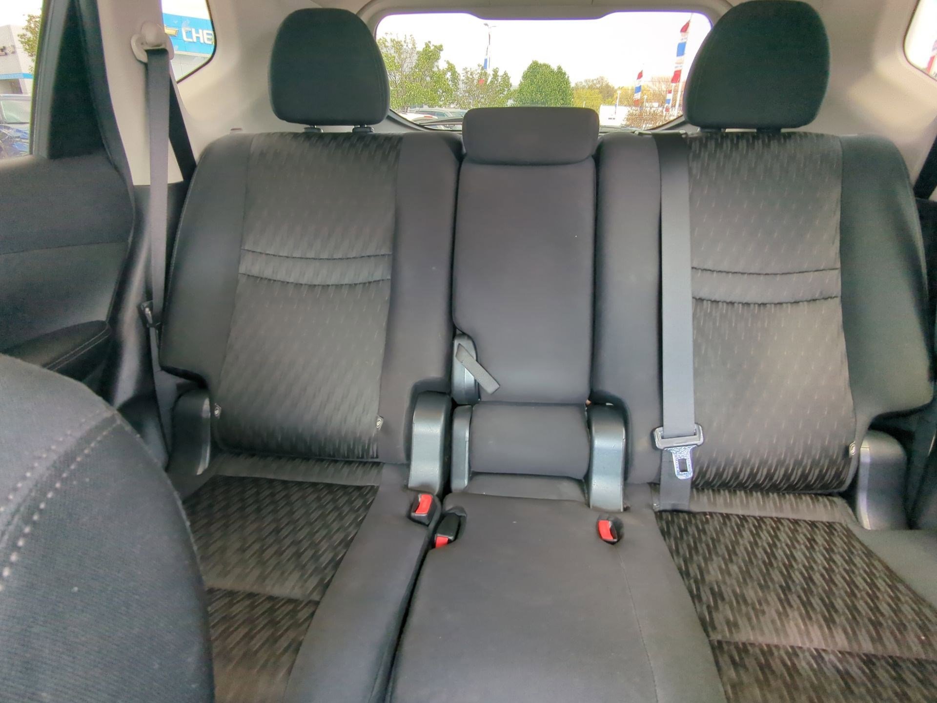 Used 2017 Nissan Rogue S image 20