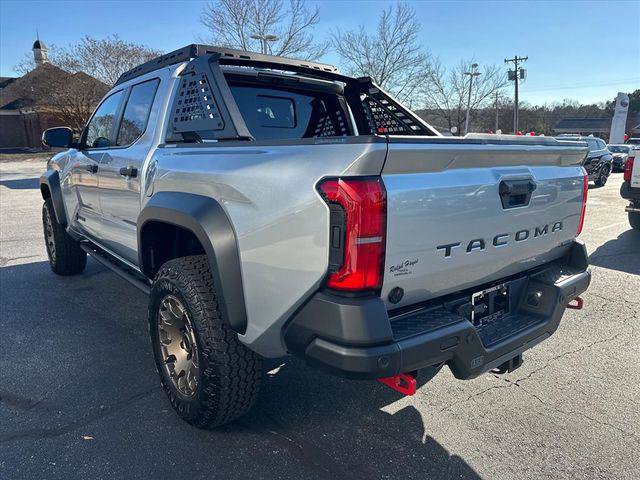 Certified 2025 Toyota Tacoma Trailhunter image 5