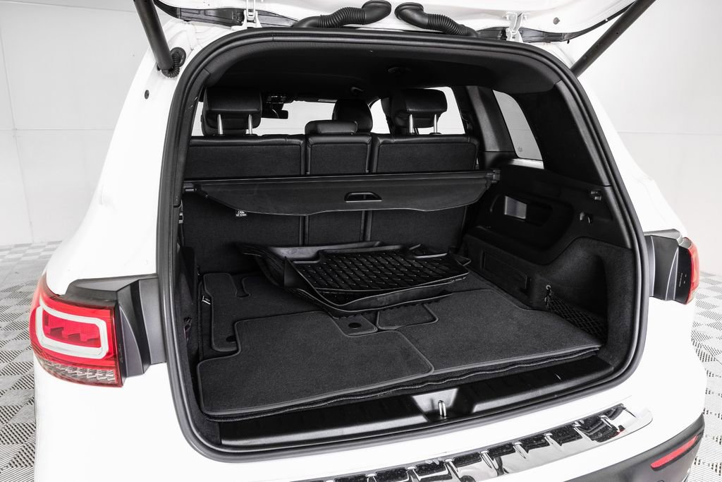 Used 2023 Mercedes-Benz EQB 250+ w/ Exclusive Package image 54