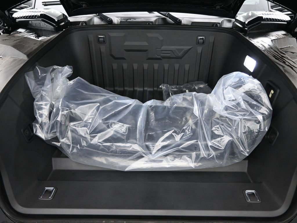 Used 2025 GMC Hummer EV 3X w/ LPO, Sport Package image 28