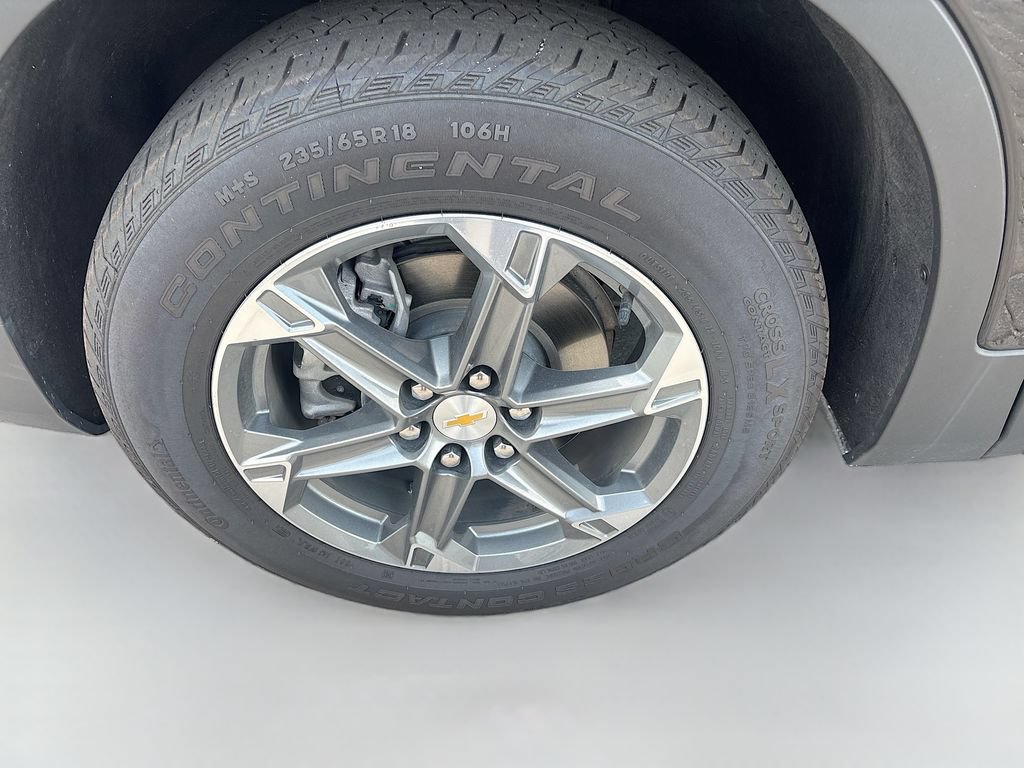 Used 2025 Chevrolet Blazer LT FWD image 31