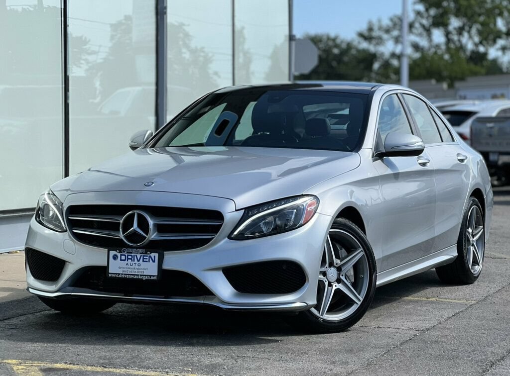 Used 2015 Mercedes-Benz C 300 4MATIC Sedan image 31