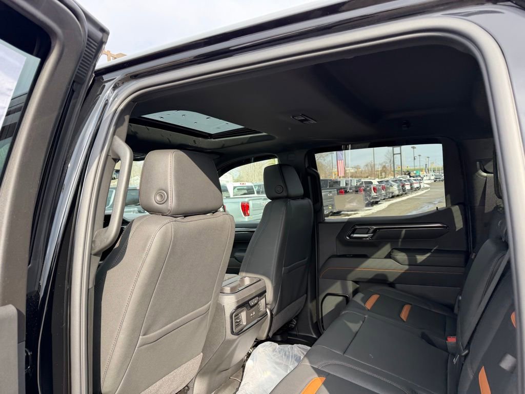 New 2026 GMC Sierra 1500 AT4 w/ Technology Package image 14